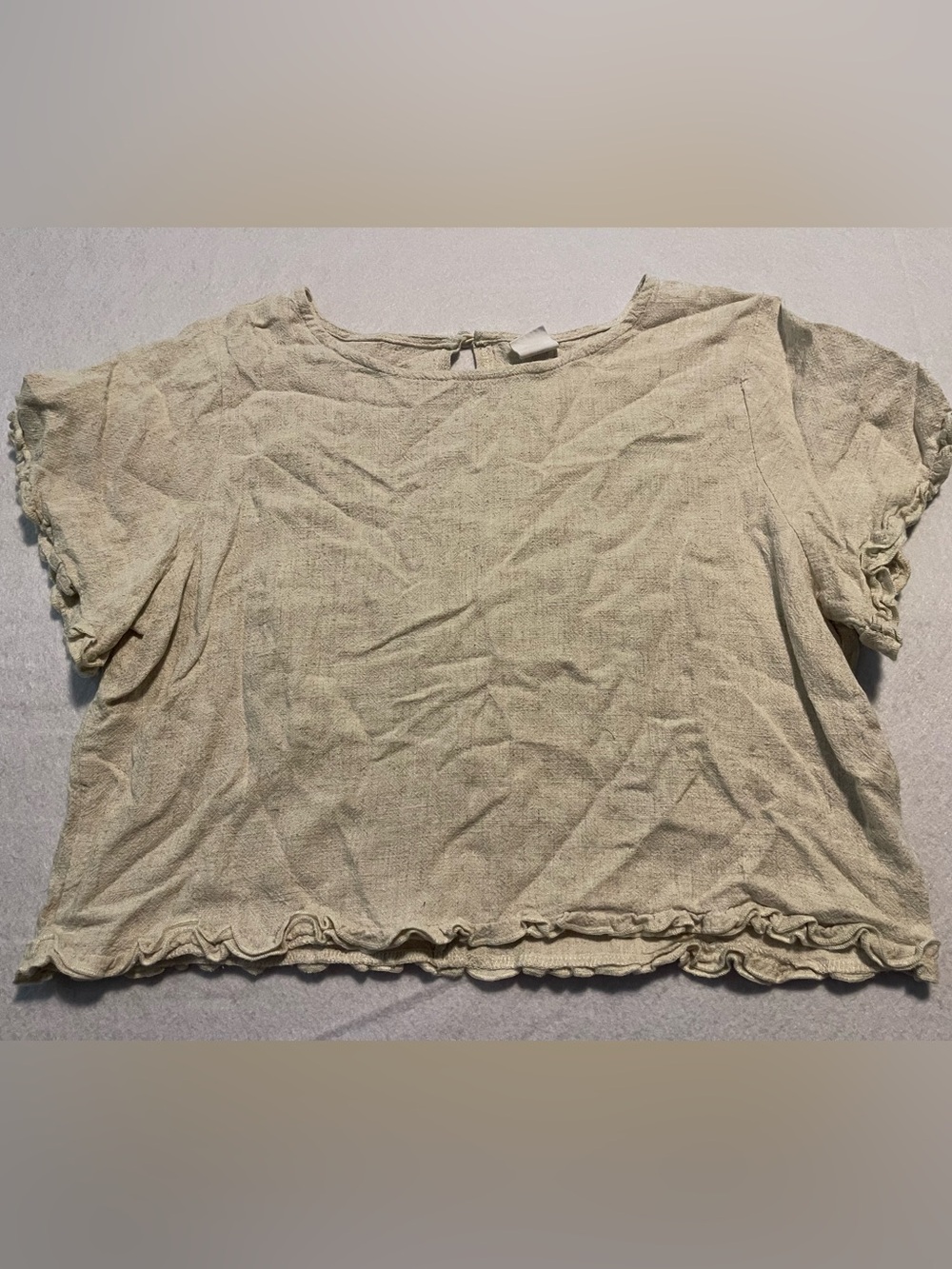 Me to We Cream Ruffle-Hem Crop Top